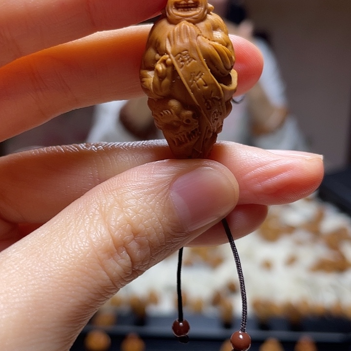 吊坠橄榄核橄榄 恶僧