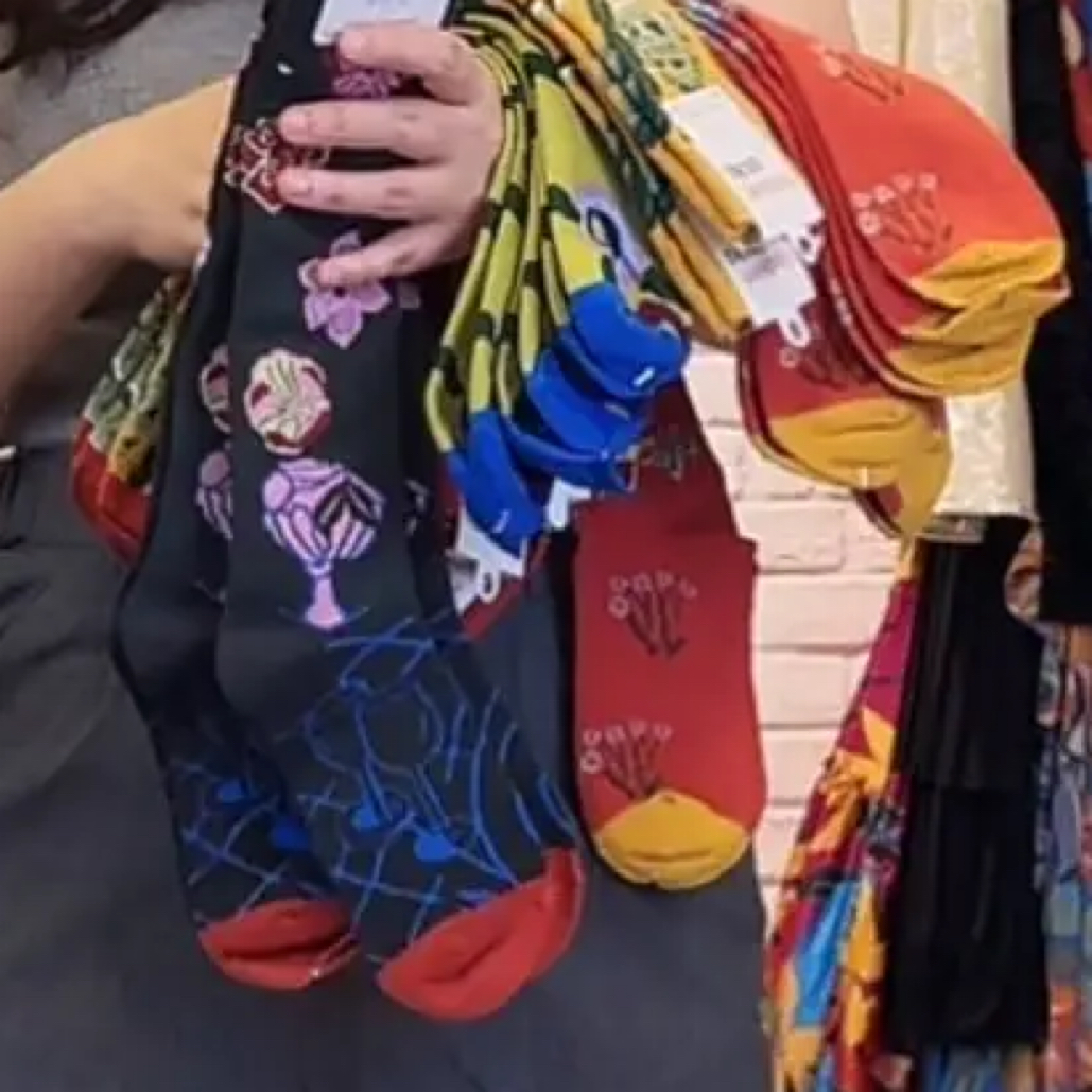 秋冬小脚袜时尚潮流