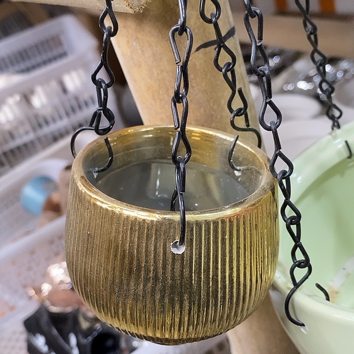 陶盆有孔 瑕疵针孔漏釉介意勿拍 口7高7