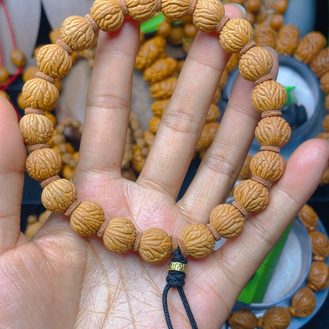 ****生桃核吊坠秀秀秀秀888