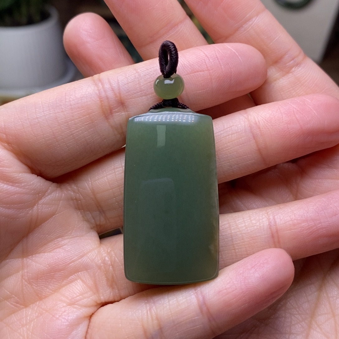 爱***动岫岩河磨玉（透闪石质玉）未镶嵌挂件