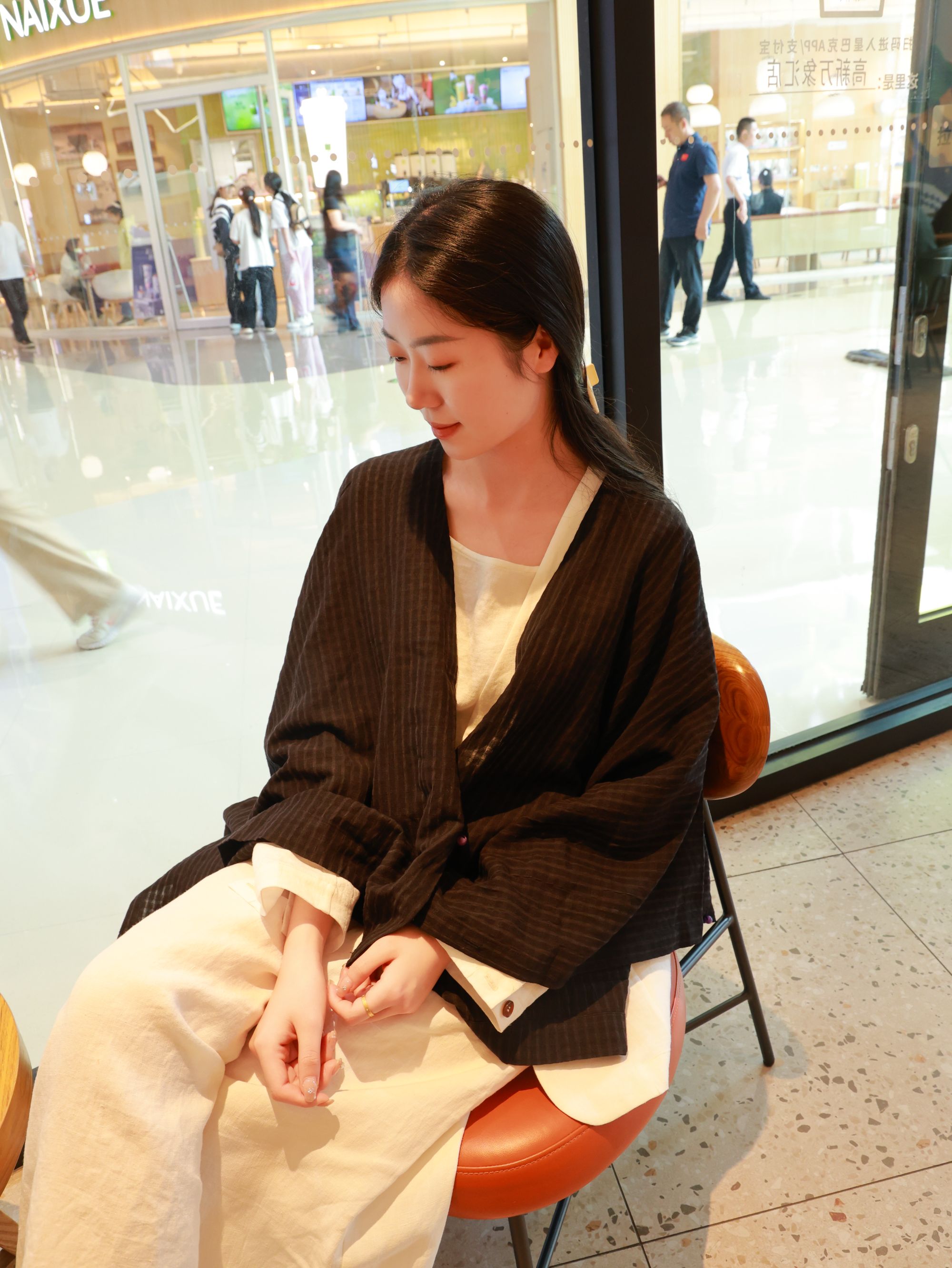 【抖音专属】披肩（24810001玄黑-结缘款）