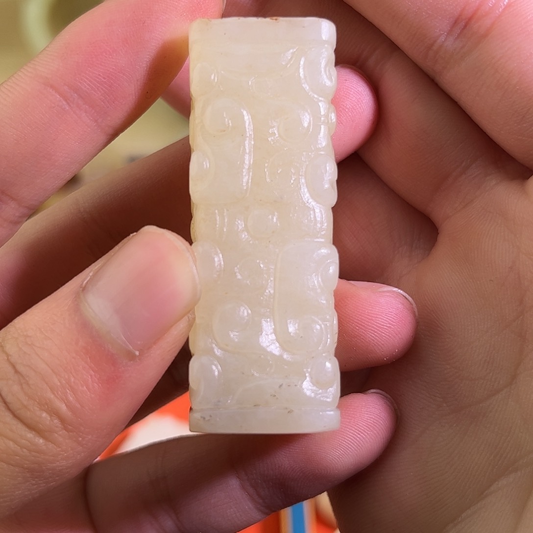 和田玉颈饰未镶嵌美*