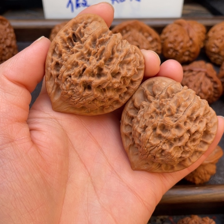 核桃麒麟纹官帽麒麟纹