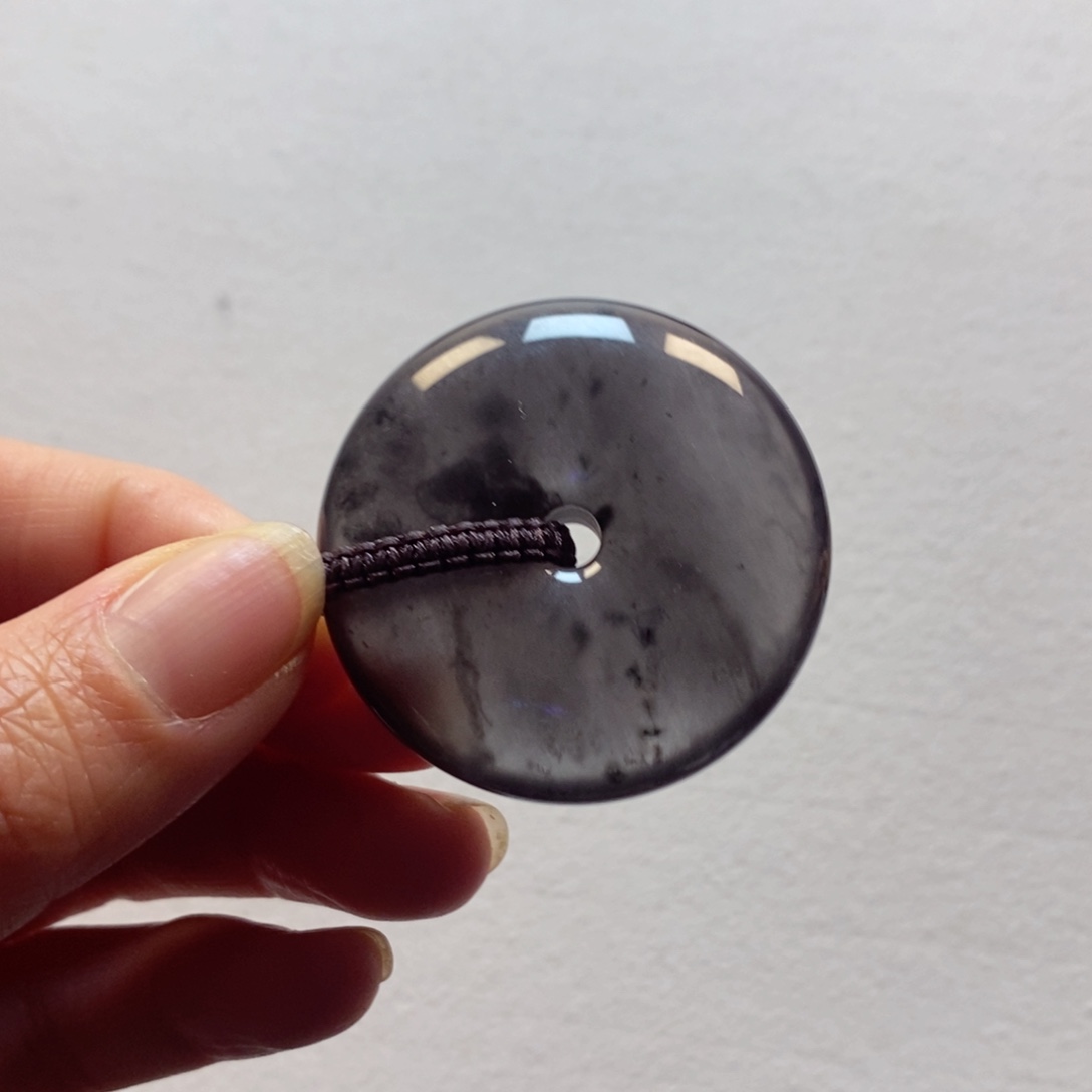 石英质玉颈饰未镶嵌