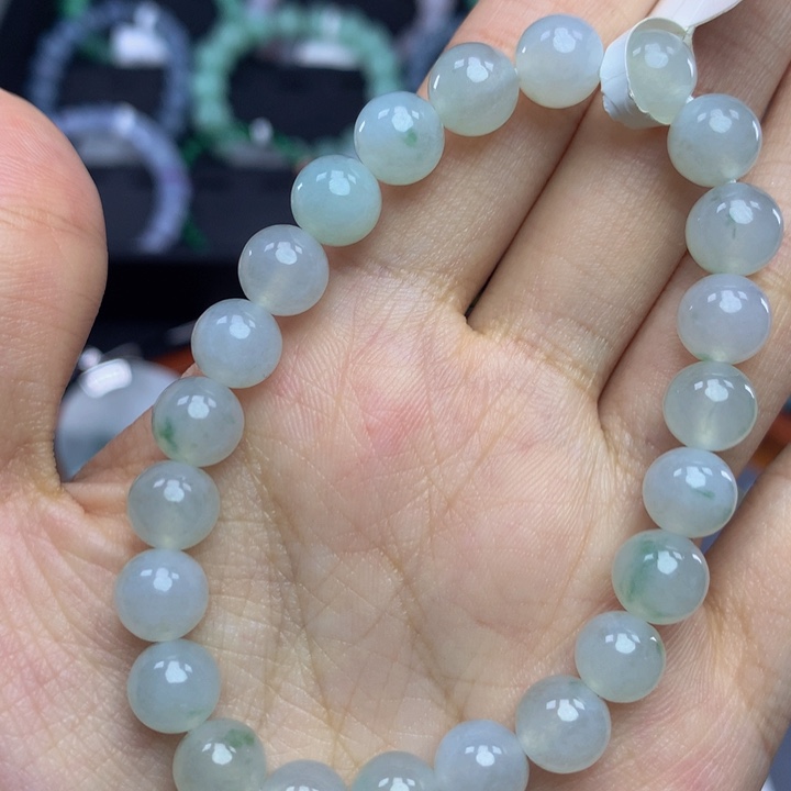 翡翠手链未镶嵌翡翠