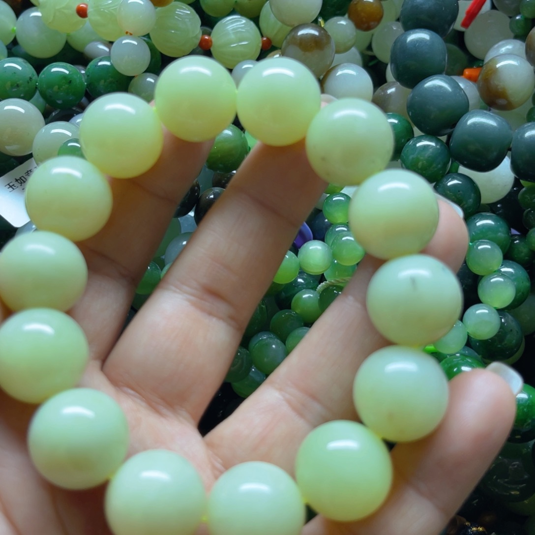 和田玉手链未镶嵌