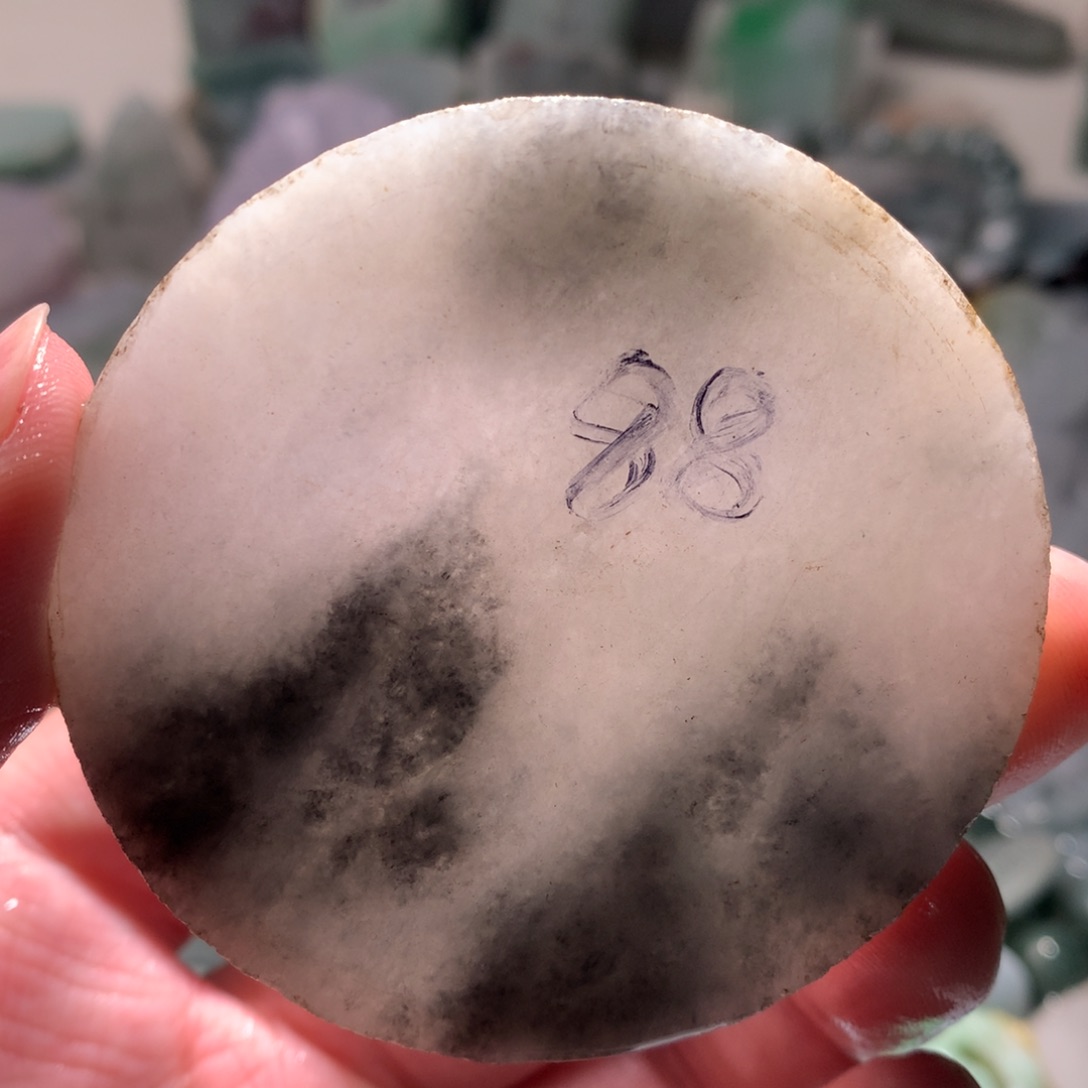 翡翠裸石翡翠原石片料