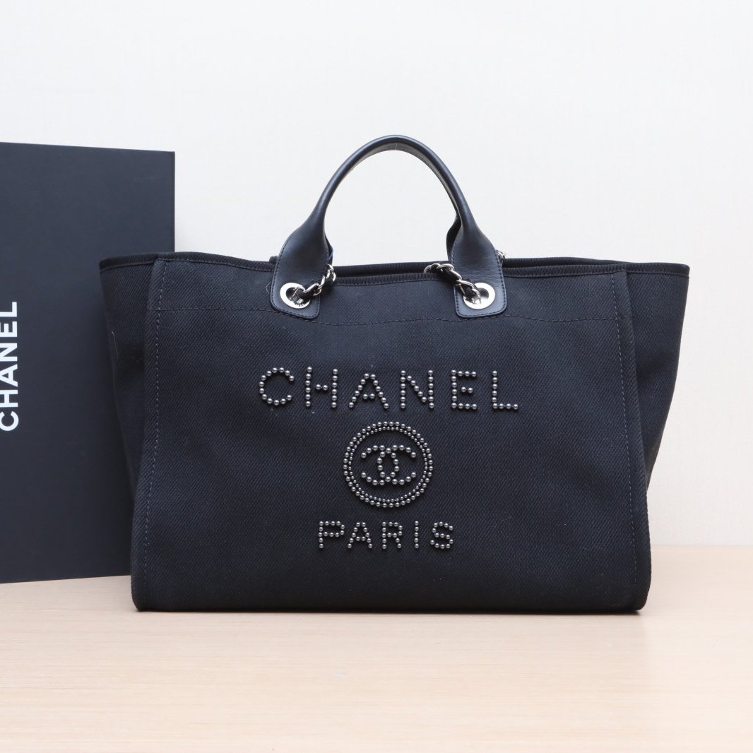 95新 Chanel/香奈儿 小花黑黑 沙滩包 带手柄大号 黑色29开