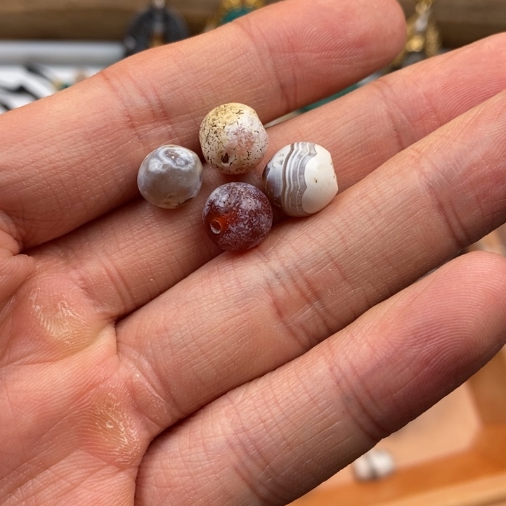 玛瑙/玉髓1未镶嵌书*