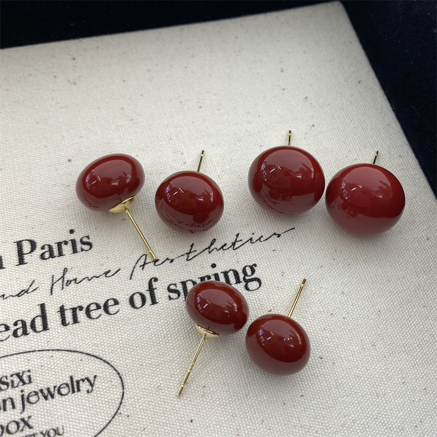 铜合金耳饰 法式复古车厘子红扁圆红豆珠女小众日常通勤耳钉耳饰