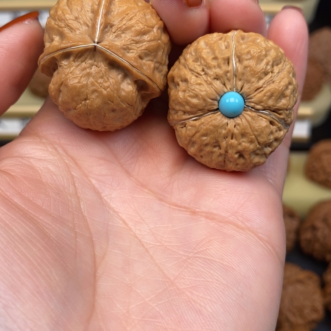 吊坠文玩核桃三棱