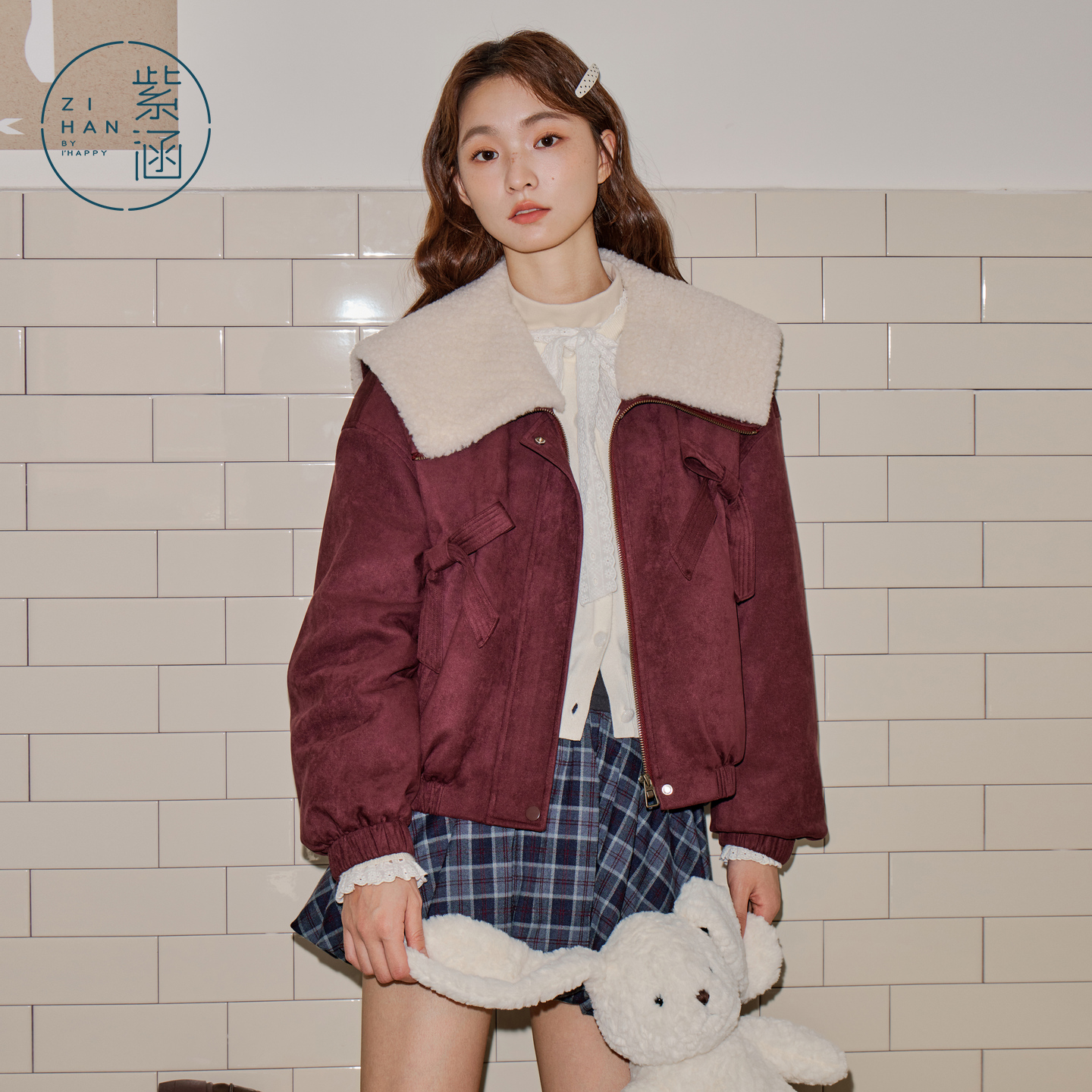 紫涵短款羊羔绒大羽绒服女2025年冬季新款甜美鸭绒外套Z5Z10AS143