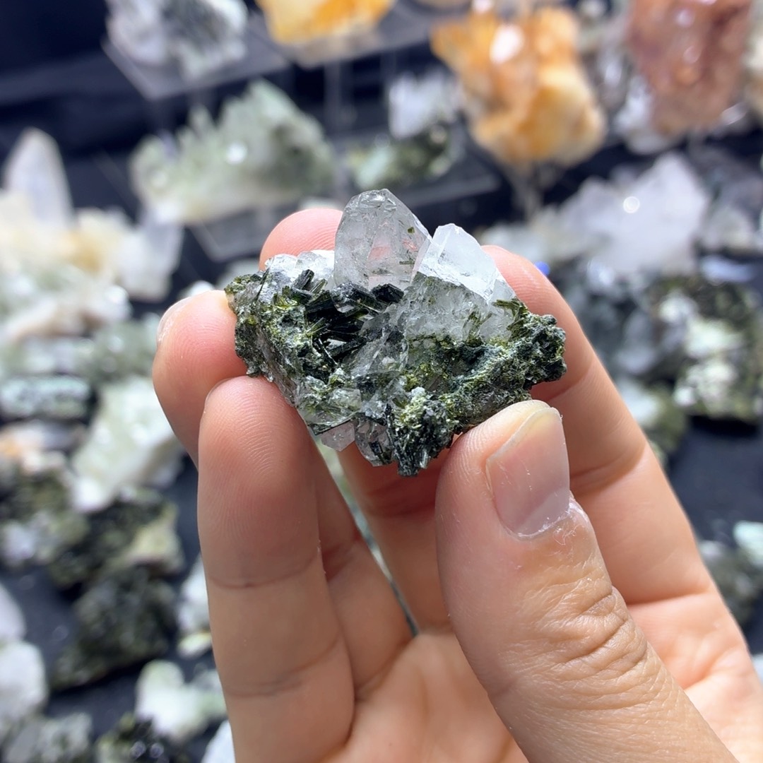 石材精美绿帘鼻嘎