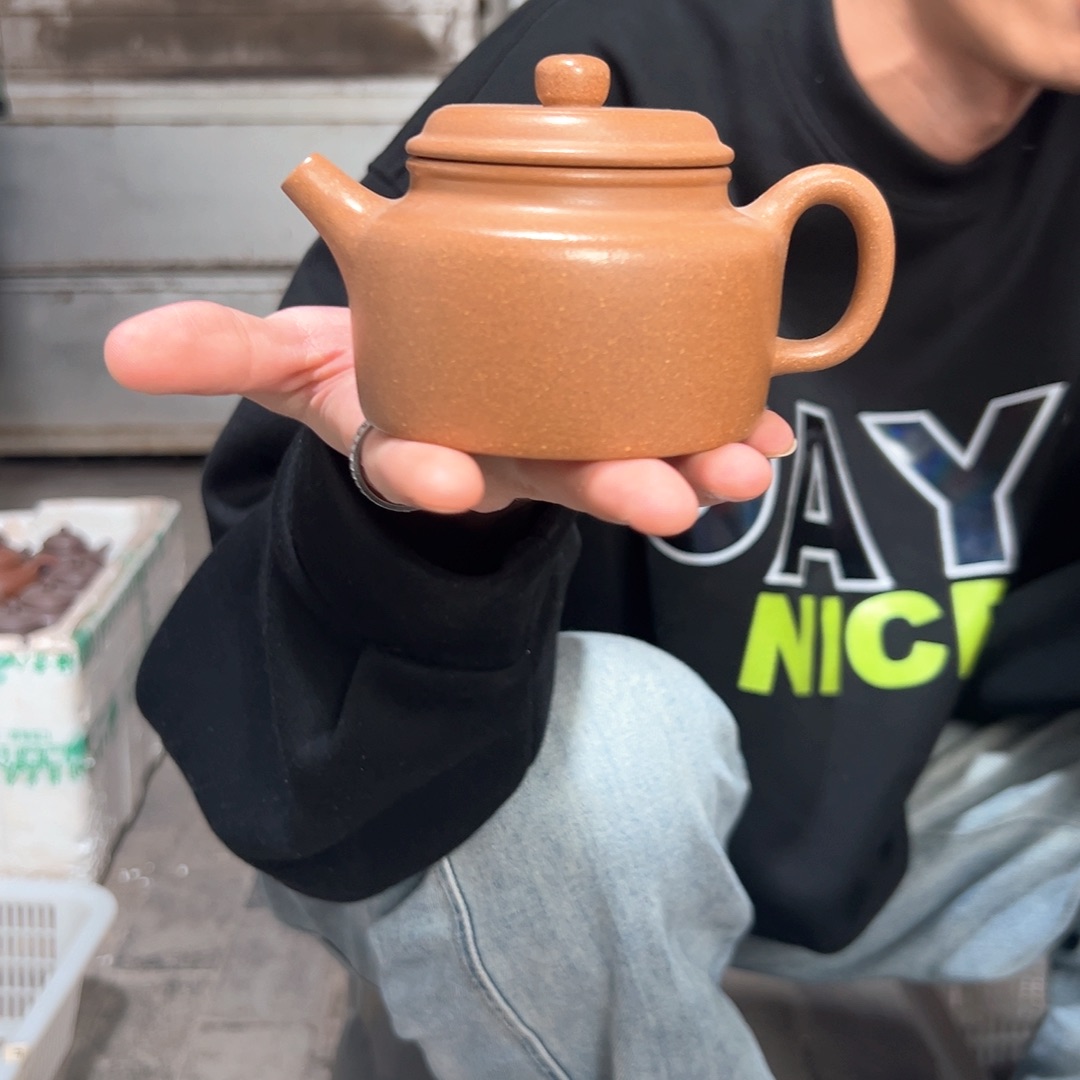茶壶紫砂LZX。沉香段。 德钟。200CC