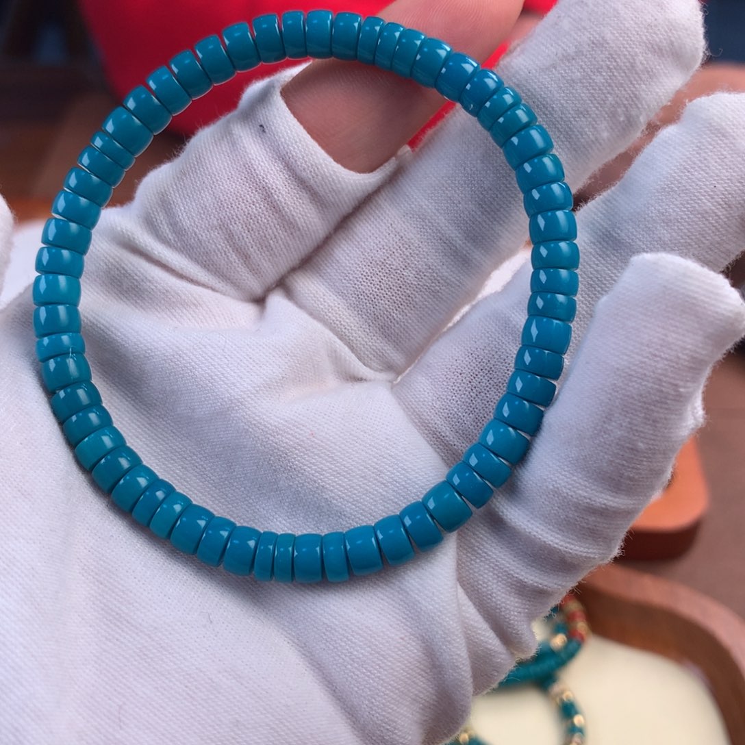 绿松石配饰未镶嵌