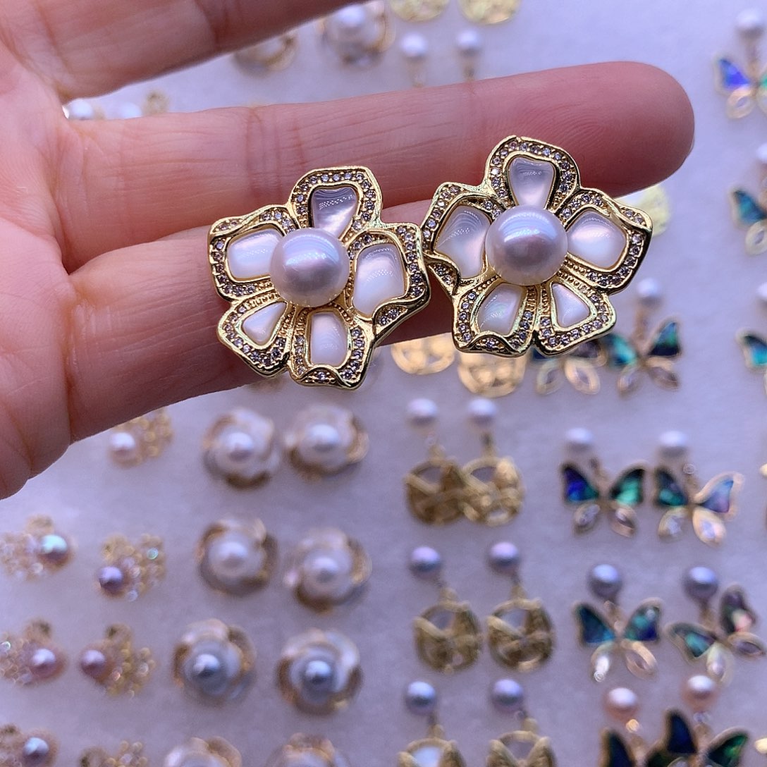 淡水珍珠耳饰合金