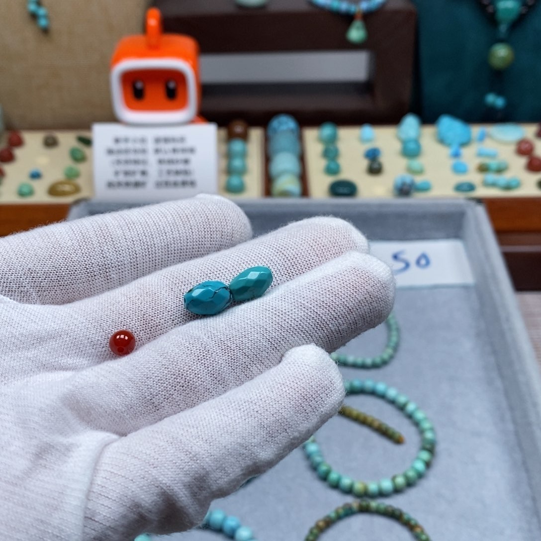 未镶嵌配饰南红玛瑙