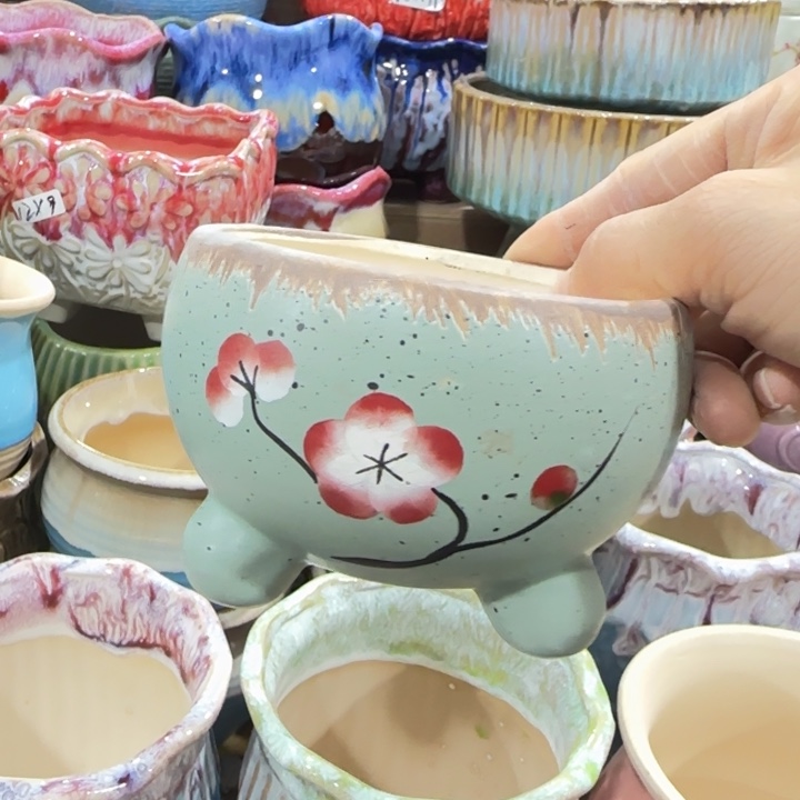 凑9块包邮，有孔，陶瓷花盆