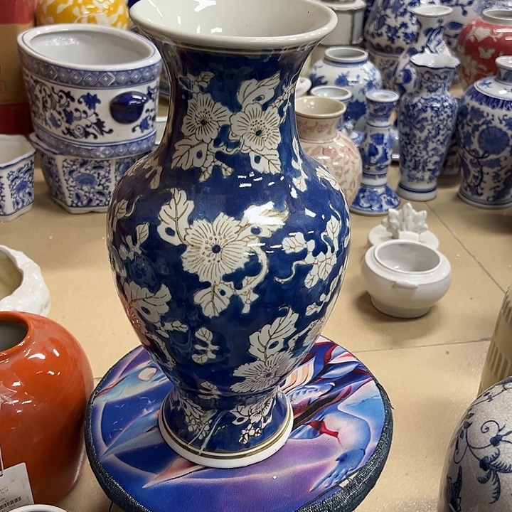 瓷片微瑕陊次。。。。。。！。。。。。