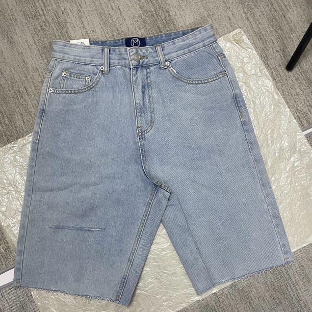 新款破洞牛仔裤女高腰显瘦九分裤休闲小脚裤