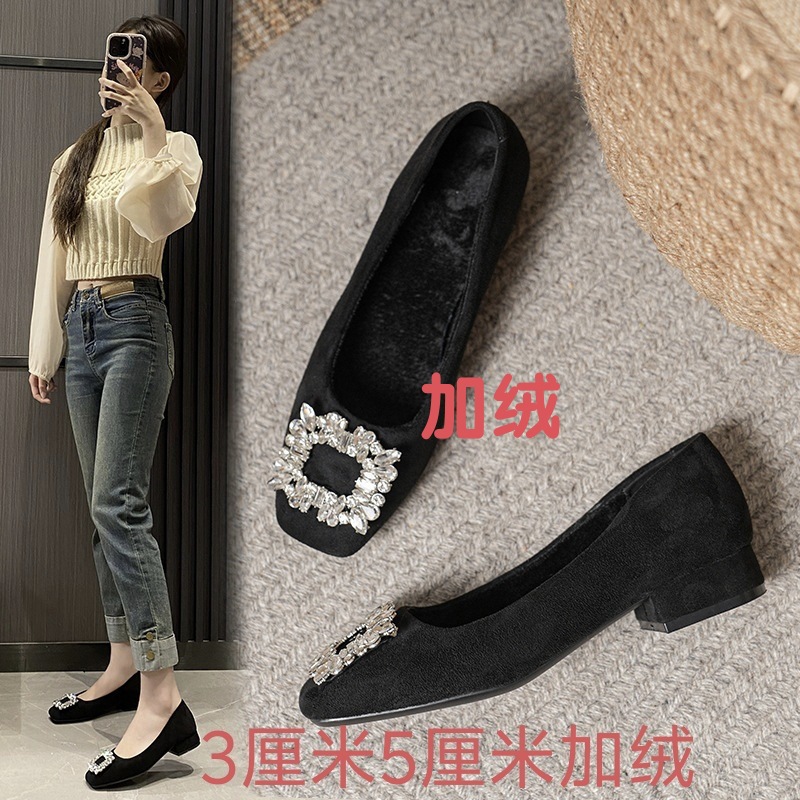法式方头气质单鞋女浅口2025新款百搭鞋子黑色水钻加绒平底瓢鞋