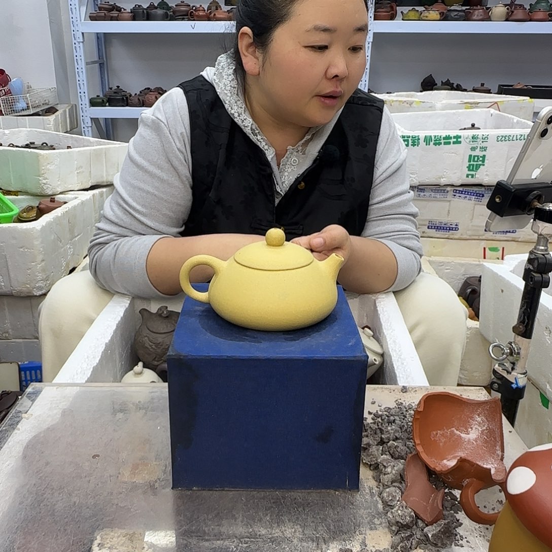 茶壶紫砂宜兴紫砂壶瑕疵处理