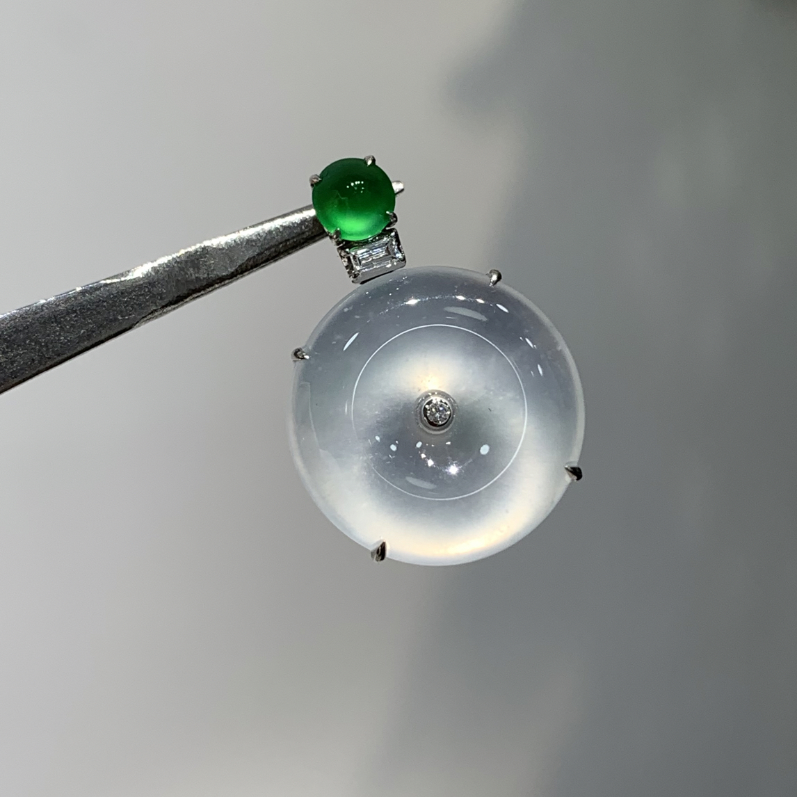 翡翠平安扣，简约款 精美推荐，18k金镶嵌