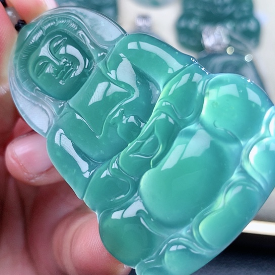 【闪购商品】翡翠颈饰未镶嵌天然翡翠