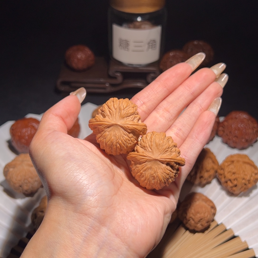 文玩核桃吊坠35+石子磨