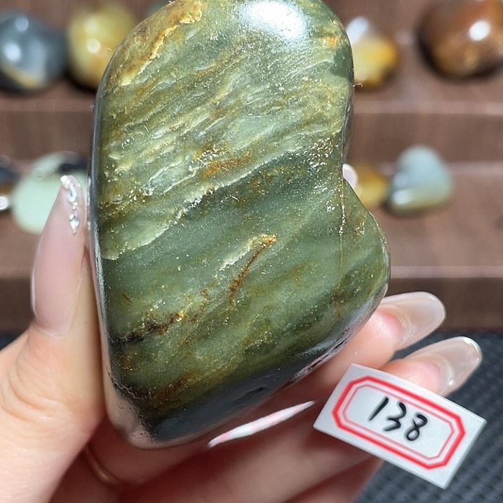 未镶嵌和田玉挂件138
