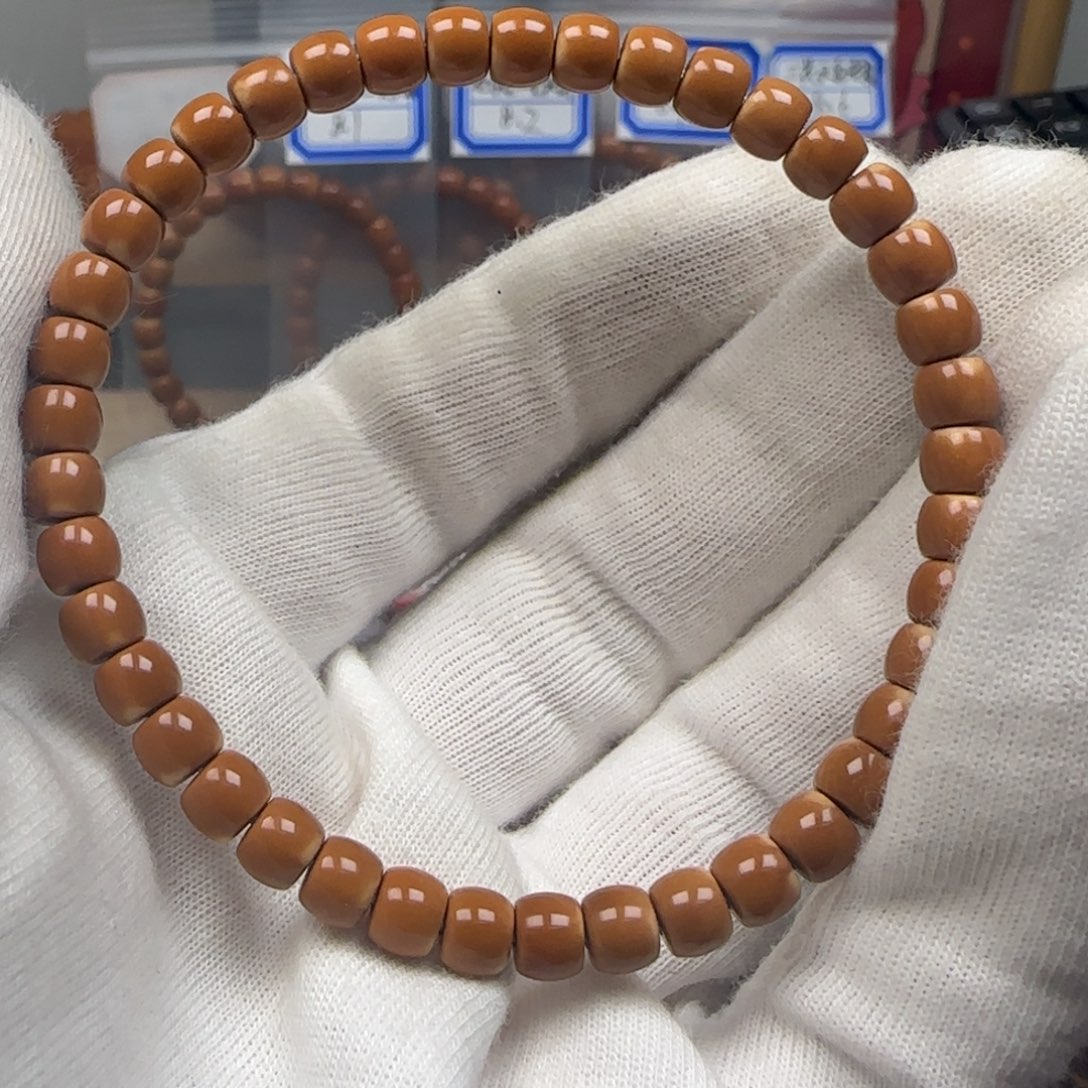 手串橄榄核老挝单圈三花极限弧5.8mm
