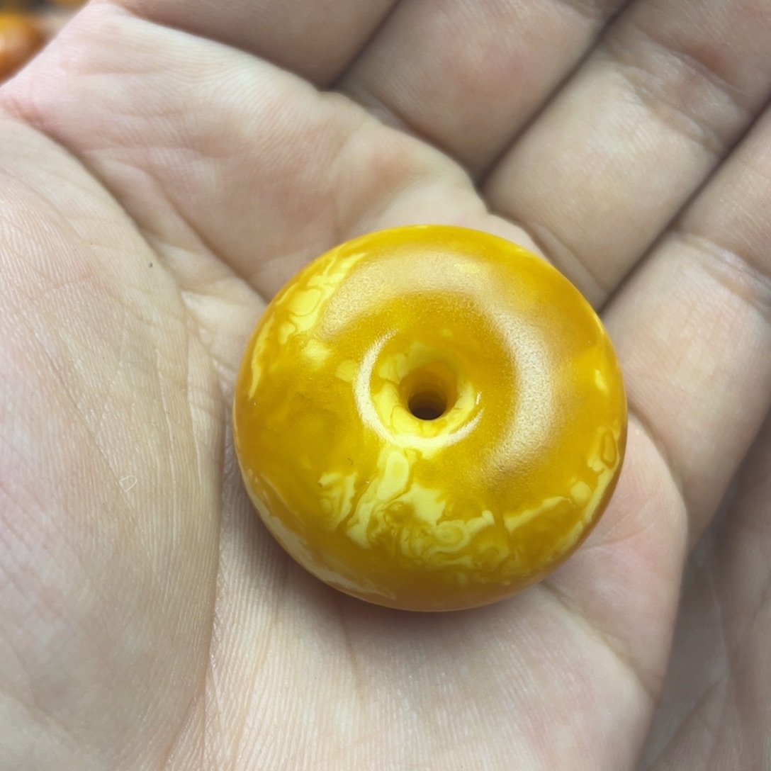 蜜蜡未镶嵌吊坠(不含链)