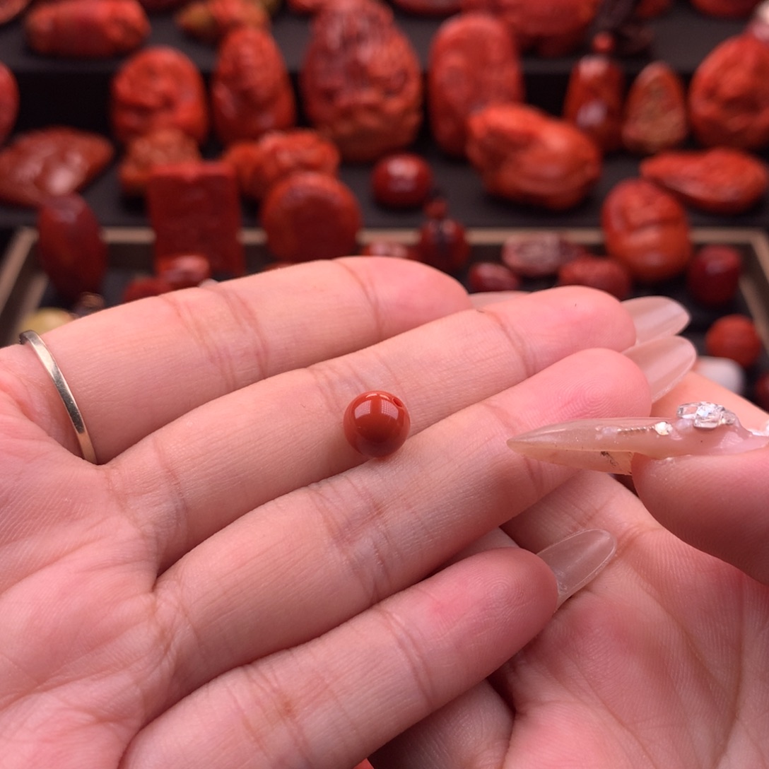南红玛瑙南红川料原矿圆珠8mm未镶嵌