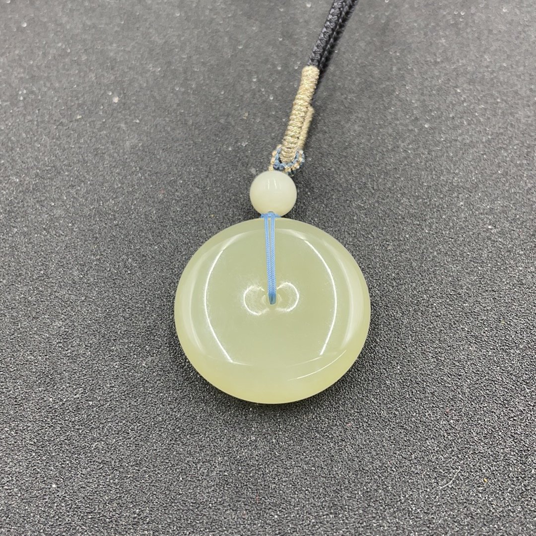 BY0226FHLZ标137 和田玉平安扣