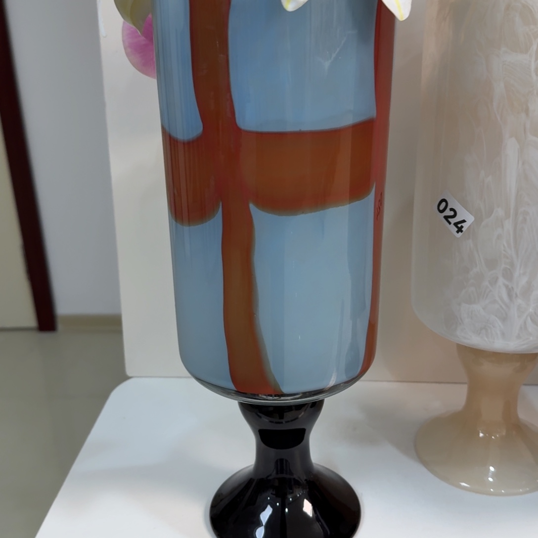 琉璃福利二级花瓶