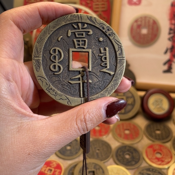 铜现代仿制工艺品