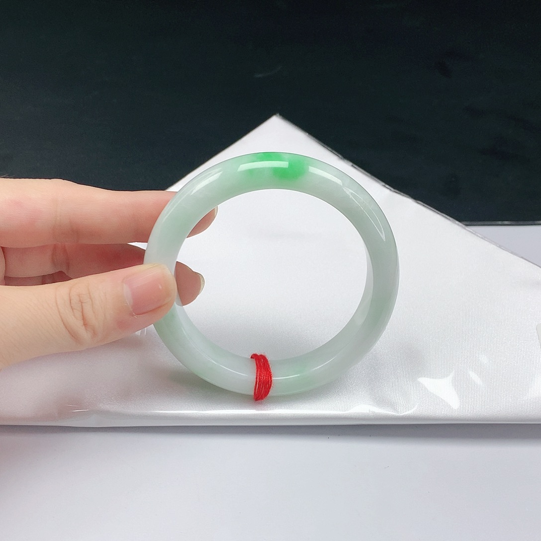 翡翠未镶嵌手镯翡翠623