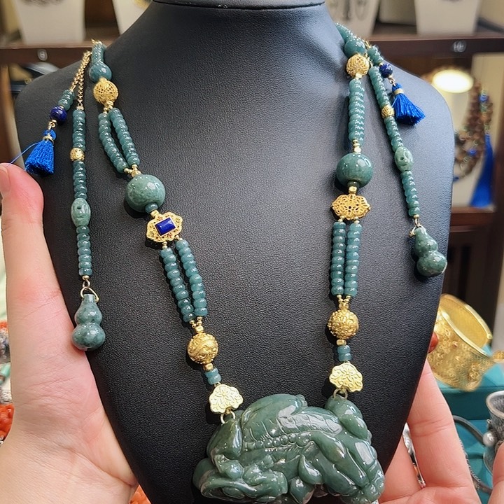 翡翠项链未镶嵌项链