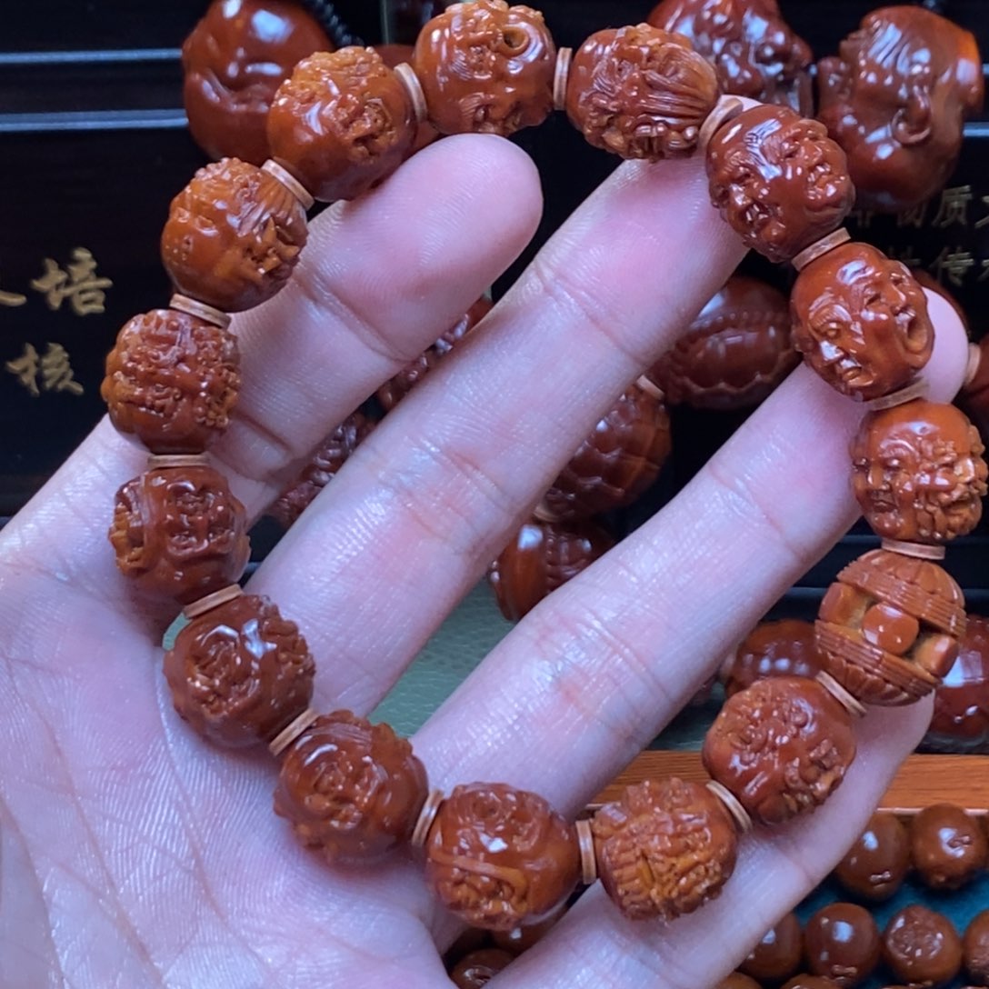 *****橄榄核吊坠Dhd四面罗汉