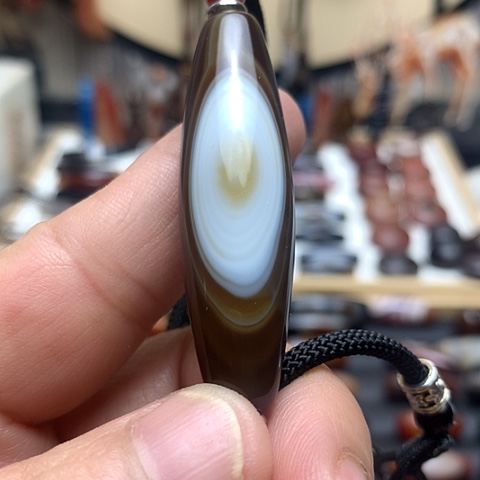 玛瑙/玉髓颈饰合金