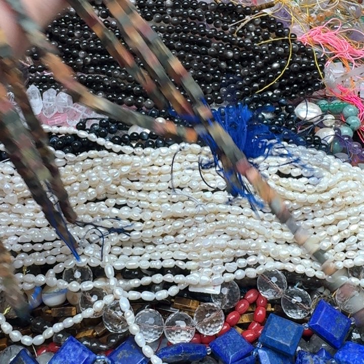 合金玛瑙/玉髓珠宝半成品一条4mm毕加索