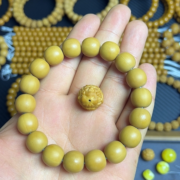 B***0手串猴头核桃老型搭配