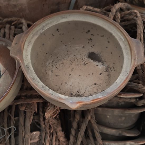 茶盏陶瓷盘子碗啥都有