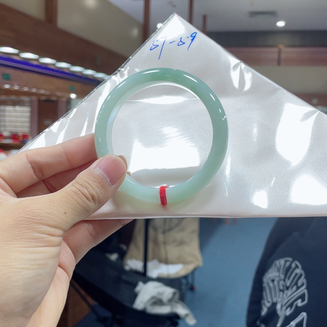 未镶嵌手镯翡翠福利