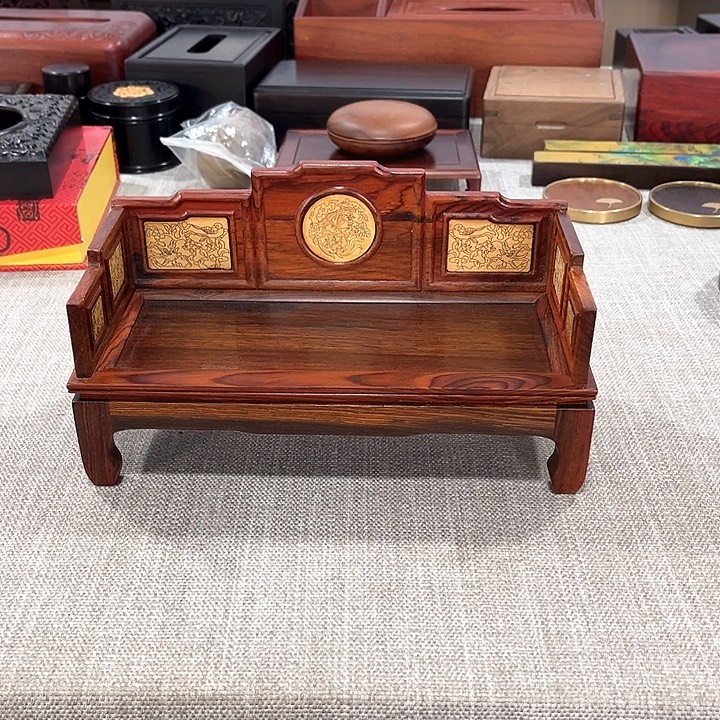 木红木工艺品雕刻工艺