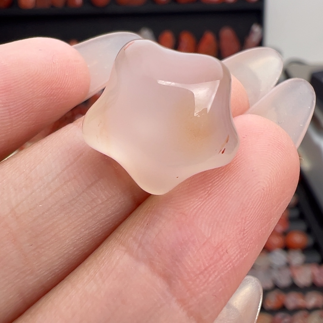 南红玛瑙未镶嵌颈饰胖星星