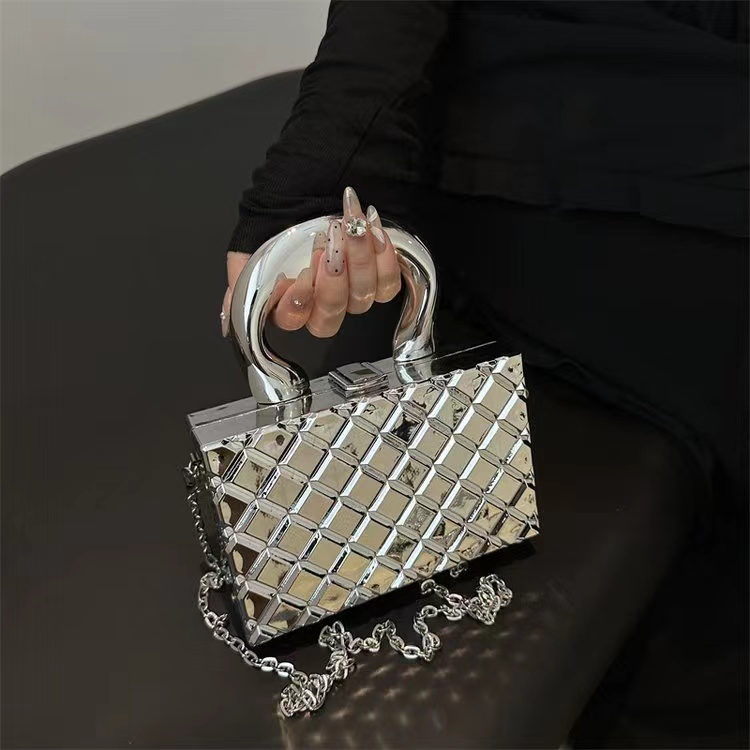 流行时尚女包孤品款默认微瑕