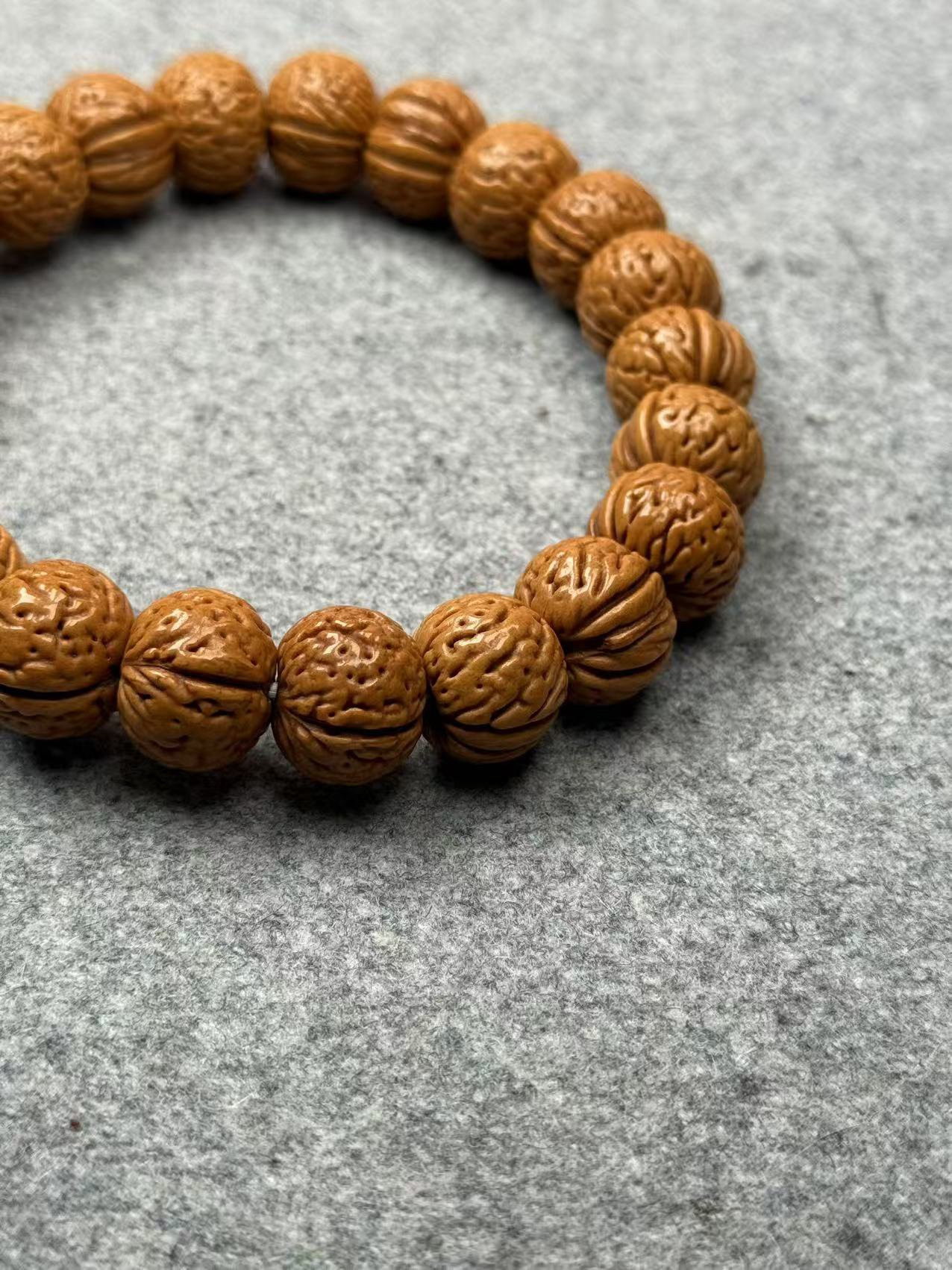 小众精品桃核手串