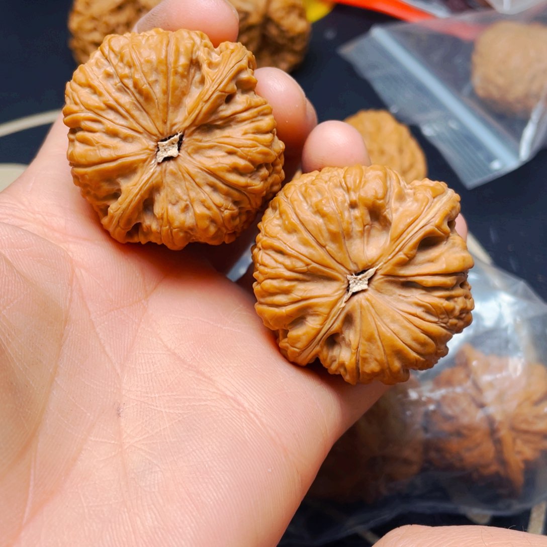 文玩核桃吊坠轶*平底锅